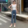 Kvinnors jeans flare kvinnor slits mager denim koreansk stil ungdomlig vitalitet stilfull hipster frayed gör gammal blekt stretchig vår sommar