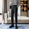 Pantalons de costume Slim Fit pour hommes pour le printemps et l'automne Business Loison drapé petit pantalon droit des jambes 5645