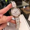 Designer Femmes Watch Watchs Version originale de haute qualité, Modèle de fleurs de trèfle de surface Sangle de montre en céramique