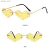 Sunglasses Fashion Heart Shape Effect Glasses Mosaic Style Sunglasses Women Rimless Ladies Sunshade Mirror Funny Party Men Eyewear Y240416