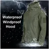 Mens Winter Softshell Tactical Waterproof Jackets Manlig huva Combat Fiske Vandring Camping Klättring Skidbyxor Byxor 240416