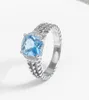 Femmes classiques Anneau Ring Blue Topaz Couleur Zircon Retro Anneaux 7693910