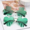 Occhiali da sole St. Patricks Day Irish Shamrock O occhiali da sole verdi a quattro foglie Clover Leprechaun Costume occhiali Fashion Decorazioni senza marcia Sfini da sole Y240416