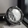 Wristwatches Reef Tiger Men's Automatic Mechanical Wristwatch 200m Waterproof Luminous Calendar Sapphire Military Sports Diving Watch Reloj