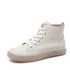 Chaussures décontractées baskets Femmes Round Toe Lace Up High Top Dames Retro Flat Luxury Designer