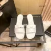 Sandals Sandal Designer Designer Sandals Slipers Sliders Sliders Sandals Loafer Bool Casual Shoe Flat Man Mule Sliders Girl Beach Luxury Designer Slide 211