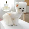 Ropa de perro cómoda vestimenta de mascota princesa vestida elegante malla de múltiples capas con decoración de perlas de arco para pequeños perros medianos fácil