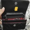 Bolsas de ombro bolsa menina 2022 nova pequena bolsa de cabelo perfumada Moda clássica One ombro Bolsa de crossbod