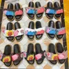 louis vuitton lv sandálias femininas Mules fofos slides de mula plana Light tan bege branco preto rosa renda Lettering Tecido de pele difusa chinelos de lona designer feminino