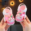 Sandalias Scarpe per bambini Sandals Sandals Garden Summer Cartoon Boy Beach Shoe Soled Girls Walking Baby 240410