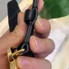 Luxusgürtel Ledergürtel Schwarze Kowskin glänzende goldene Silberschnalle Limited Cintura Uomo Tan Paris berühmte Marke