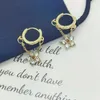 Brincos de balanço 2024 Zircão requintado para mulheres Cadeia de moda Link Gold Bated Ear Pierced Hoop Jewelry Acessórios