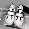 Guangzhou End Medieval Casual Thick Sole New High Height Canvas Fashion Velcro Korean Edition Slimming Women's Shoes