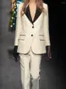 Costumes de femmes Coumoirs de contraste Collier Blazer Fashion Design à manches longues Single Breasted Slim Suit Vestes Summer 2024 TRENDY