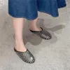 Kledingschoenen strass voor vrouwen rond tenen dames platte hakken vrouwelijke slippers kristal zapatos de mujer naaimelijnen kuurvrouw femme