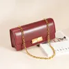 Kvällspåsar 2024 Fashion Chain Bag Texture Liten armhåla Retro Red Stick Bride Leather Women Trend