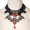 Anhänger Halloween Choker Halskette kreativer Strassspinnen -Spinnen -Web -Schlange Charm für Frauen