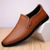 Cuir Men Chaussures décontractées Breffable Soft Sole Office Locs Designer Italian Brand Moccasins Zapatos Hombre 240407