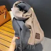 Scialcini Scarf Scarf Fascibile Imitazione a doppia faccia in cashmere Womens Autumn and Winter Edition Protective Shawl Boys Christmas Regali di Natale Mensl2404