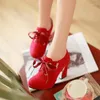 Kleiderschuhe Frauen klassische Schnürknöchelstiefel für Frauen rot kurze Euro-Herbst-Frühling-Punk High Heels