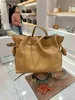 豪華なLoeweelry 1to1デザイナーバッグレディースバッグフラメンコラッキーバッグミニドローストリングハンドバッグ女性トップグレードデザイナートート付きロゴ