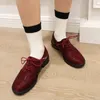 Chaussures décontractées vins rouges brogues vertes britanniques à lacets de style collégial à lacets à orteil fermé rond filles derby oxfords plates quotidiennes