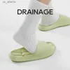 Slippare Utune Hollow Womens Summer Anti-Slip Soft Sole Badrumstrand inomhus EVA Slides utomhus Bekväma man massageskor H240416 O44N