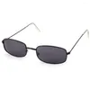 Lunettes de soleil 2024 Retro Square Frame Y2K Small Small Fashion Fashion Holiday Street PO GRUPLES GIRL