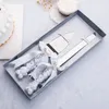 Ensembles de vaisselle European Knife Fork Set Gift Wedding Souvenir Cake en acier inoxydable Cake Luxury Design moderne minimaliste élégant