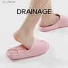 Slippare Utune Hollow Womens Summer Anti-Slip Soft Sole Badrumstrand inomhus EVA Slides utomhus Bekväma man massageskor H240416 O44N