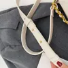 BagBag Design: White Crossbody Bag, Genuine Leather Square Small Women's Tote Fragrance Water Bucket Fashionable and Stylish, One Shoulder Feeling, Trendy