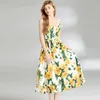 Casual jurken Franse vrouwen met een enkele borsten bloem print gele vakantie midi jurk 2024 zomer spaghetti riem sexy backless boho vestidos