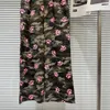 Pantaloni da donna casual mimetico color tute femminile 2024 estate sciolte ciottoli pantaloni con orso rosa alto per donne