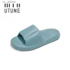 Slippare Utune Massage Womens Mens Soft Eva Stor storlek 30 cm Bad Slides Bekväma hempar Anti-slip Garden Summer Shoe H240416