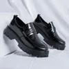 Casual schoenen Heren Business Office Jurken Echt lederen slip-on platformschoen Zwart Tide Ademende loafers Gentleman Footwear