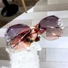 Lunettes de soleil Fashion Luxury Lunettes de soleil Bling Rignestone Sun Glasses Vintage Nuances pour femmes Big Diamond Eyeglass Gafas de Sol Mujer 2021 Y240416