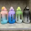 Bouteilles d'eau de 1,6 L / 2,5 L bouteille de sport de fitness portable de fitness avec paille de grande capacité