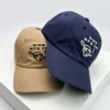 Ball Caps Mężczyźni Kobiety kreskówkowe haftowane litery Baseball Hats Oddychający Słońce prosta wszechstronna moda snapback japońska