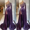 Robes de bal sirène à perles à paillettes violettes une robe formelle épaule plus tailleur le côté perlé