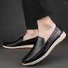 Scarpe da passeggio uomini alla moda in pelle vera slip casual su mocassini bassi