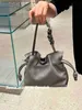 Fashion Fashion Loeweelry Sacs de créateurs originaux série Flamenco Sac Lucky Sac Cloud Sac épaule Femmes Top Brand Brand Tapés avec logo