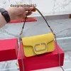 Purse Loco Vallen Single Bags Magic Armpit Diagonal V-shaped Water Designer 22 New Buckle Chain Design Stick Bag Flip Square Shoulder O9J1