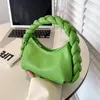 Design de luxo Mulheres hobo plissado saco de bolsa colorido de coloração de coloração pequena bolsa pequena e bolsa bolsa de ombro hobos Bolso 240329