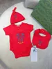 100%katoenen baby rompers jongen meisje kinderen ontwerper pasgeboren zomer zomer korte mouwen jumpsuit hoed slabbetjes 3 -delige set