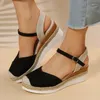 Sandalen vrouwen luxe gesloten teen wig wig zomer buckle strap gladiator schoenen vrouw mode espadrilles