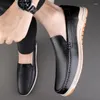 Scarpe da passeggio uomini alla moda in pelle vera slip casual su mocassini bassi