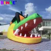 16.4ft hög multifunktionell djur Uppblåsbar krokodil mun, alligatorhuvudtunnel för sportevenemang eller DJ -monter