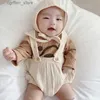 Rompers 2095A Baby Linen Cotton Bib Jumpsuit 2022 Summer New Thin Breathable Triangle Climbing Suit Newborn Clothes Suspenders Short L410