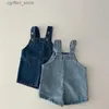 Rompers 2533C Barn Suspender Pants 2022 Nya Summer Baby Boys Jumpsuit Fashionable Girls Strap Pant Casual Strap Denim Shorts L410