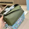 豪華なオリジナルLoeweelry Shourdled Bagsデザイナー女性用男性レトロブラウンパズルHoboアンダーアームバッグショルダーハンドバッグオリジナルロゴ付き幾何学バッグ